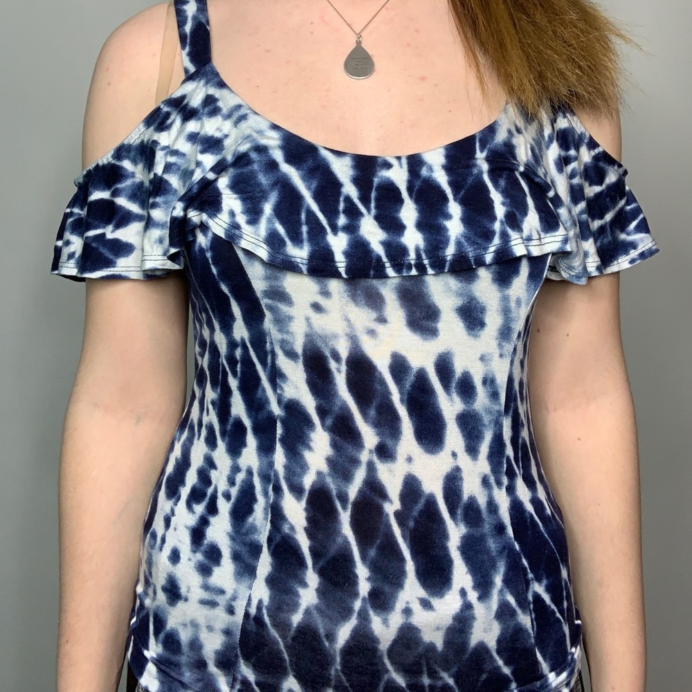 Flowy cold shoulder top